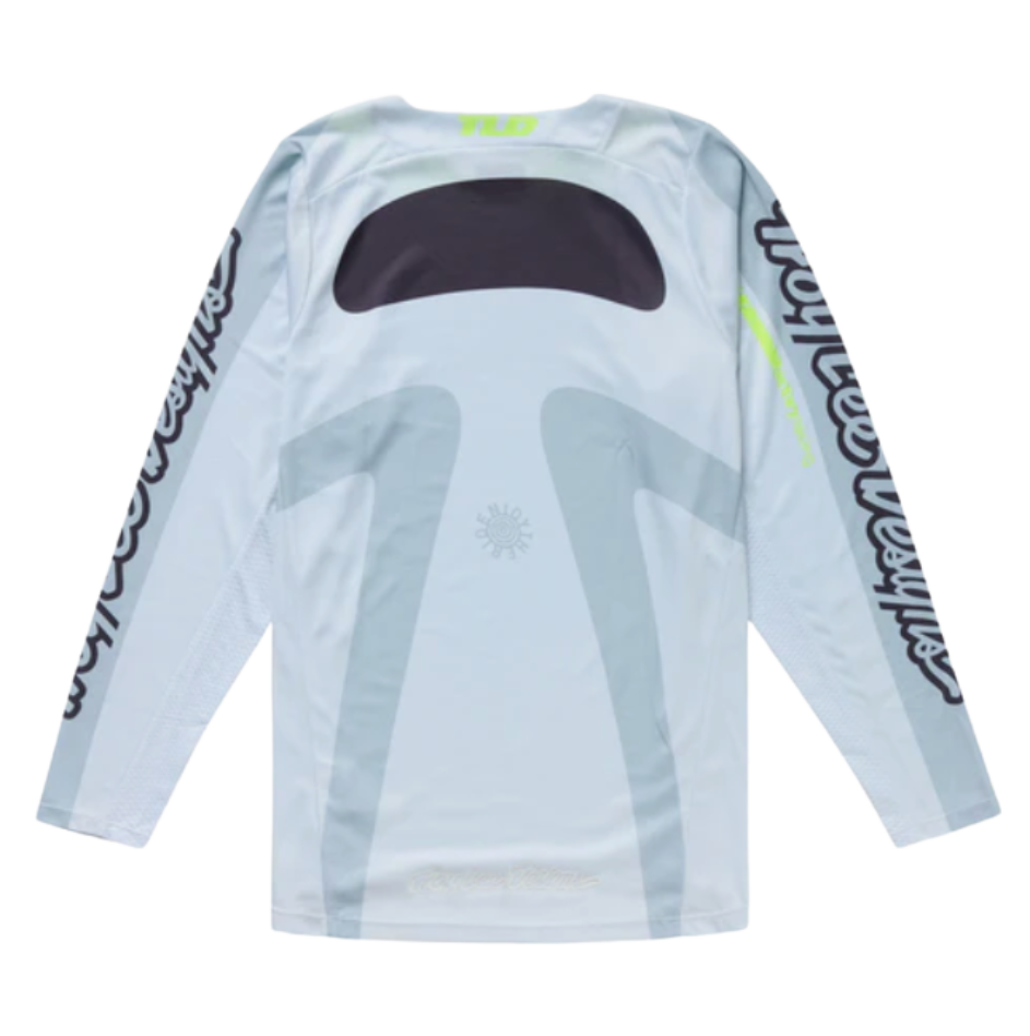 Vapor / Gray