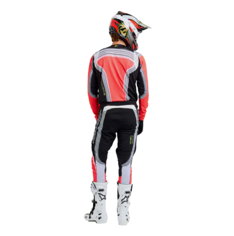 Infra Red / Black