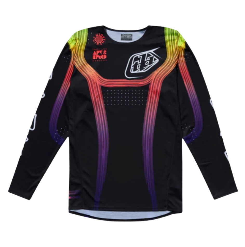 Black / Multi