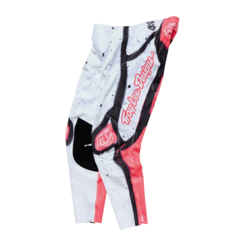 White / Infra Red 