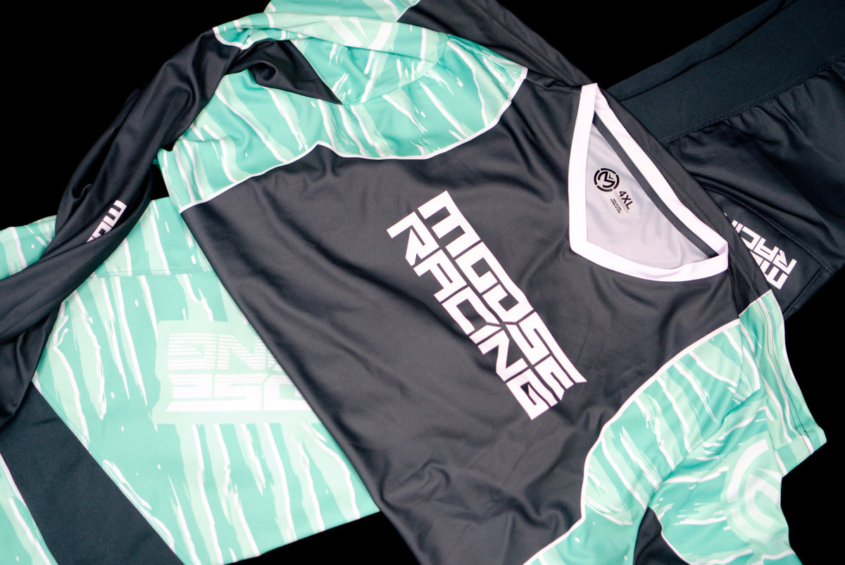 Qualifier Gear Set (Turq Boyz)