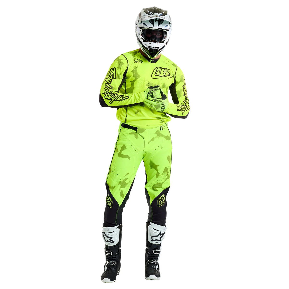SE Pro Blotted Gear Set